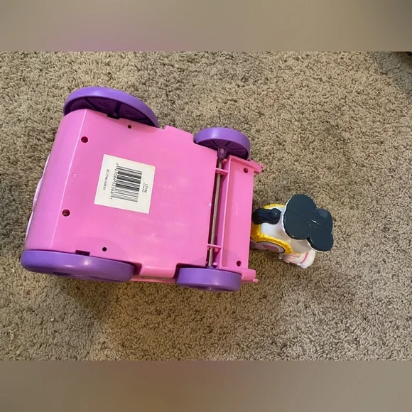 Fisher Price Little People Royal Wedding Carriage - Picture 7 of 13